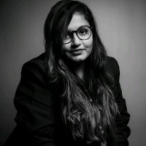Dr_Sneha_Kamalpuriya_Curis_Life__Multispecialty_Clinic_Andheri_West