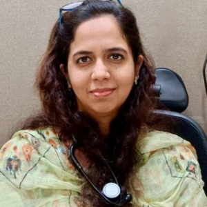 Pulmonologist_bineet_ahluwaliya_Curis_Life_Multispeciality_Clinic_Andheri_West