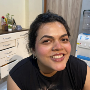 Dr Devina Medda | Dentist in Andheri West Curis Life Clinic